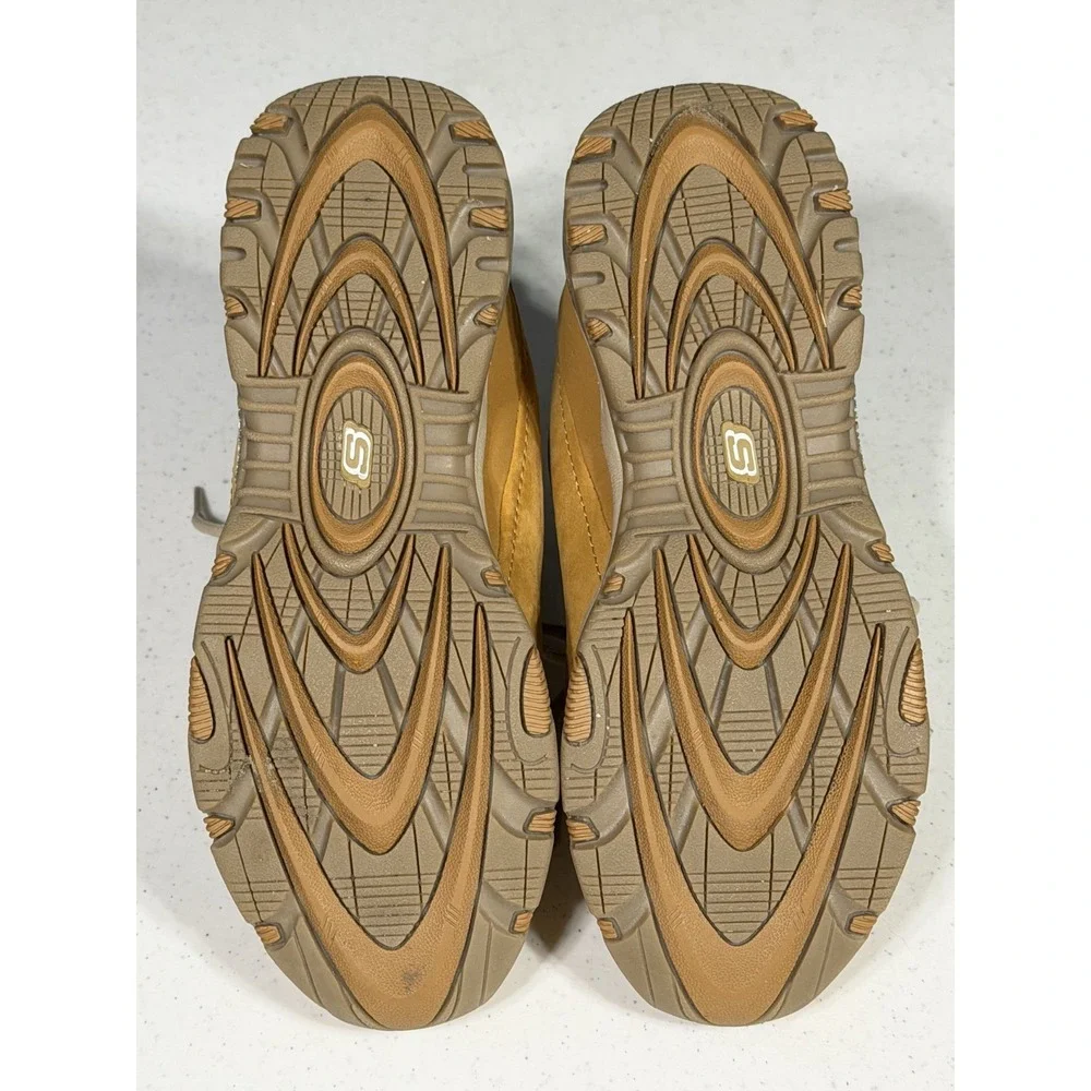 Skechers Premium Golden Suede Leather Sneakers Women's 7 Hiking Shoes